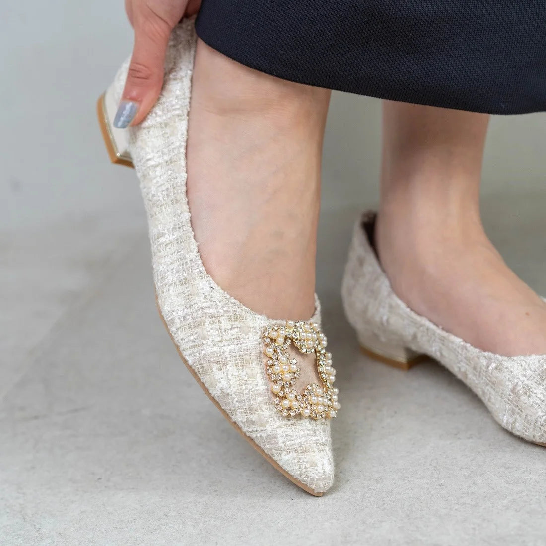 日本製[23AW] Launa lea Bijou 尖頭高跟鞋 (0483)（Ivory Z/C）（アイボリーZ/C）