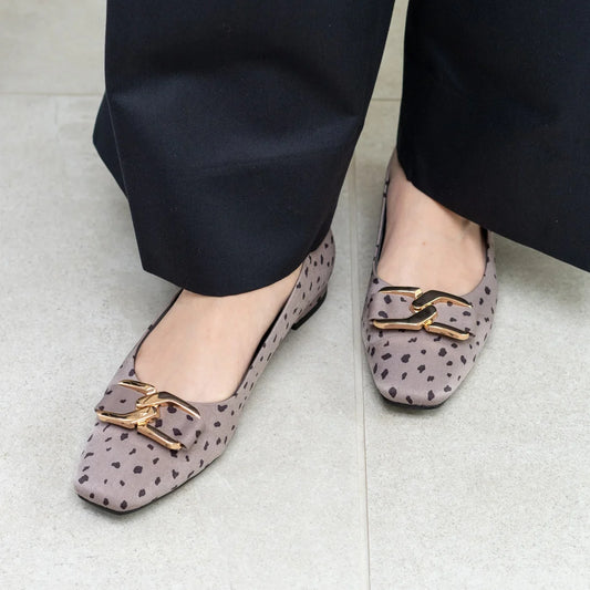 [23AW] Launa lea 金扣平跟高跟鞋 (0530) (Gray Z/C)