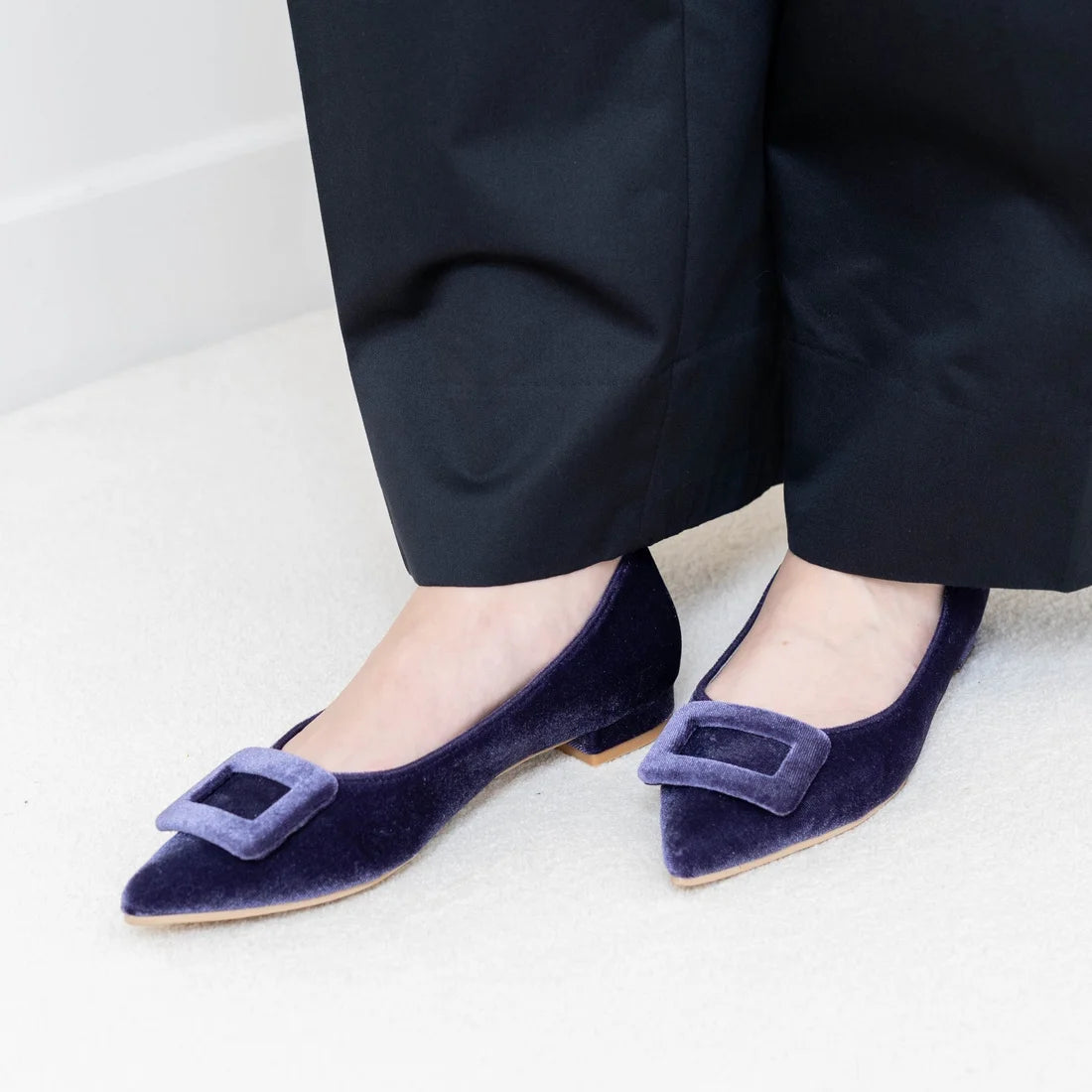 日本製[23AW] Launa lea 帶扣尖頭高跟鞋 (0459A) (Purple Z)（パープルZ）