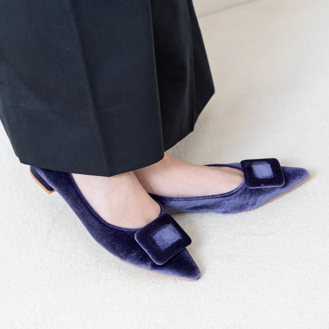 日本製[23AW] Launa lea 帶扣尖頭高跟鞋 (0459A) (Purple Z)（パープルZ）