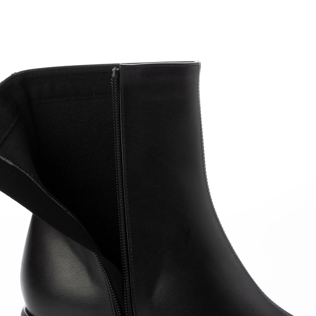 日本製 Launa lea 斜趾短靴 (0550) (Black)